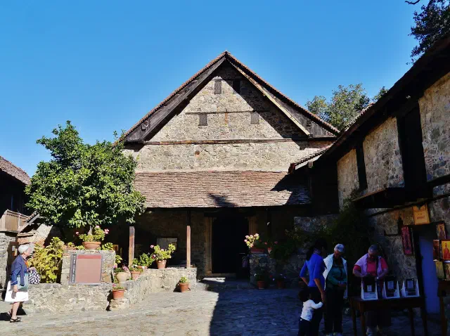 Het klooster van Agios Ioannis Lampadistis in Kalopanayiotis bij Kakopetria
